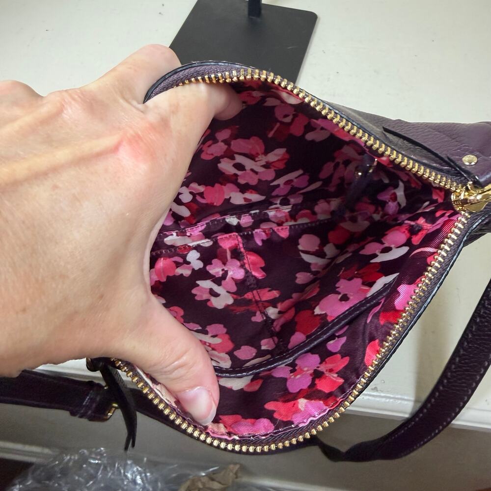 EUC Kate Spade New York Cobble Hill Cayli crossbody purse burgundy with COA - Picture 3 of 8